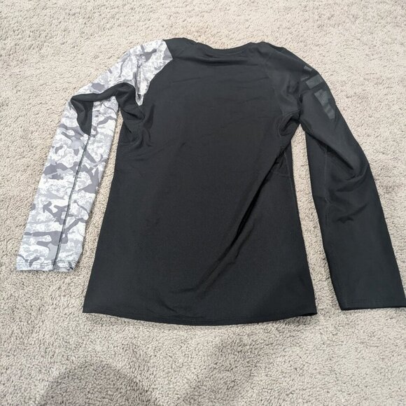 Spartan Long sleeve Athletic Black and camo Size M - Picture 5 of 8